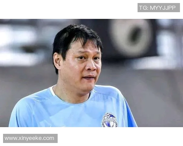 世界足球明星假摔现象探讨与背后原因分析